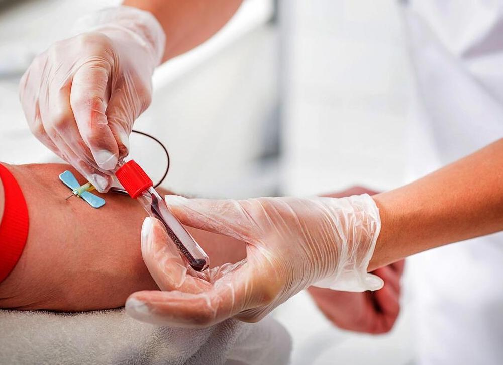 Как берут кровь