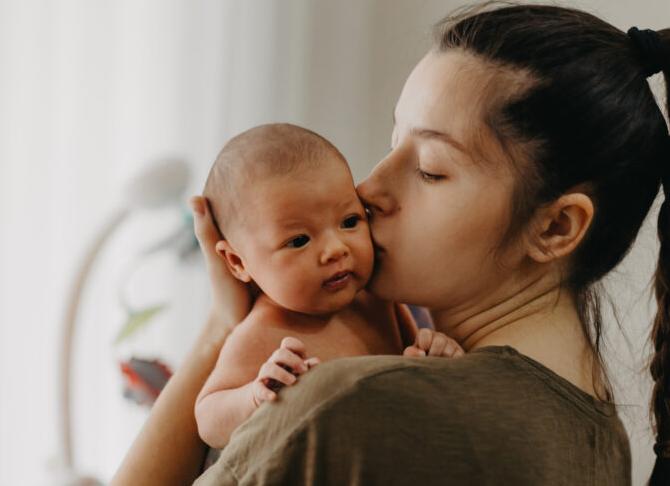Белок в моче после кесарева сечения причины