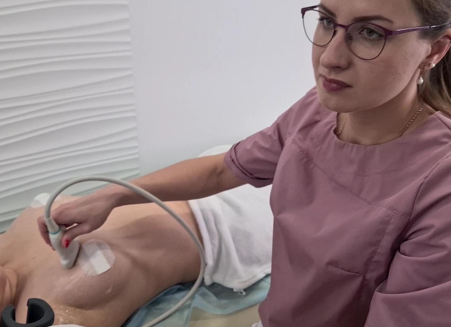 Как проходит осмотр у эндокринолога