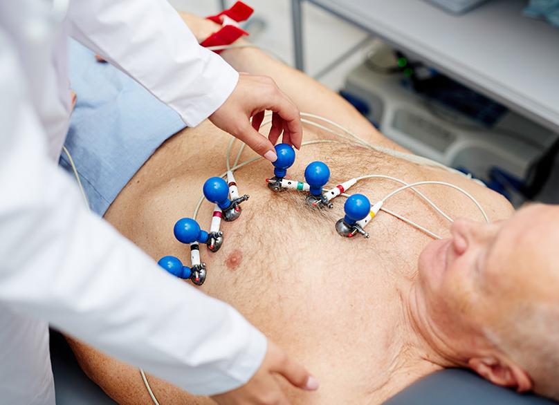 Можно ли делать экг во время месячных