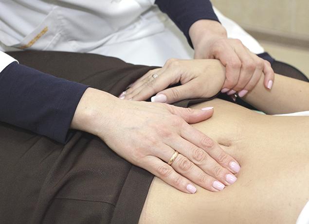 Какой врач проверяет желудок и кишечник