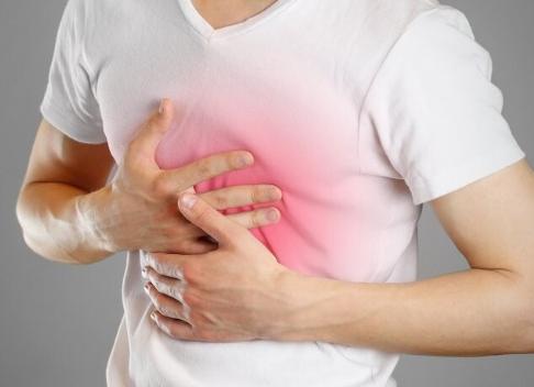 Давящая боль в сердце что это