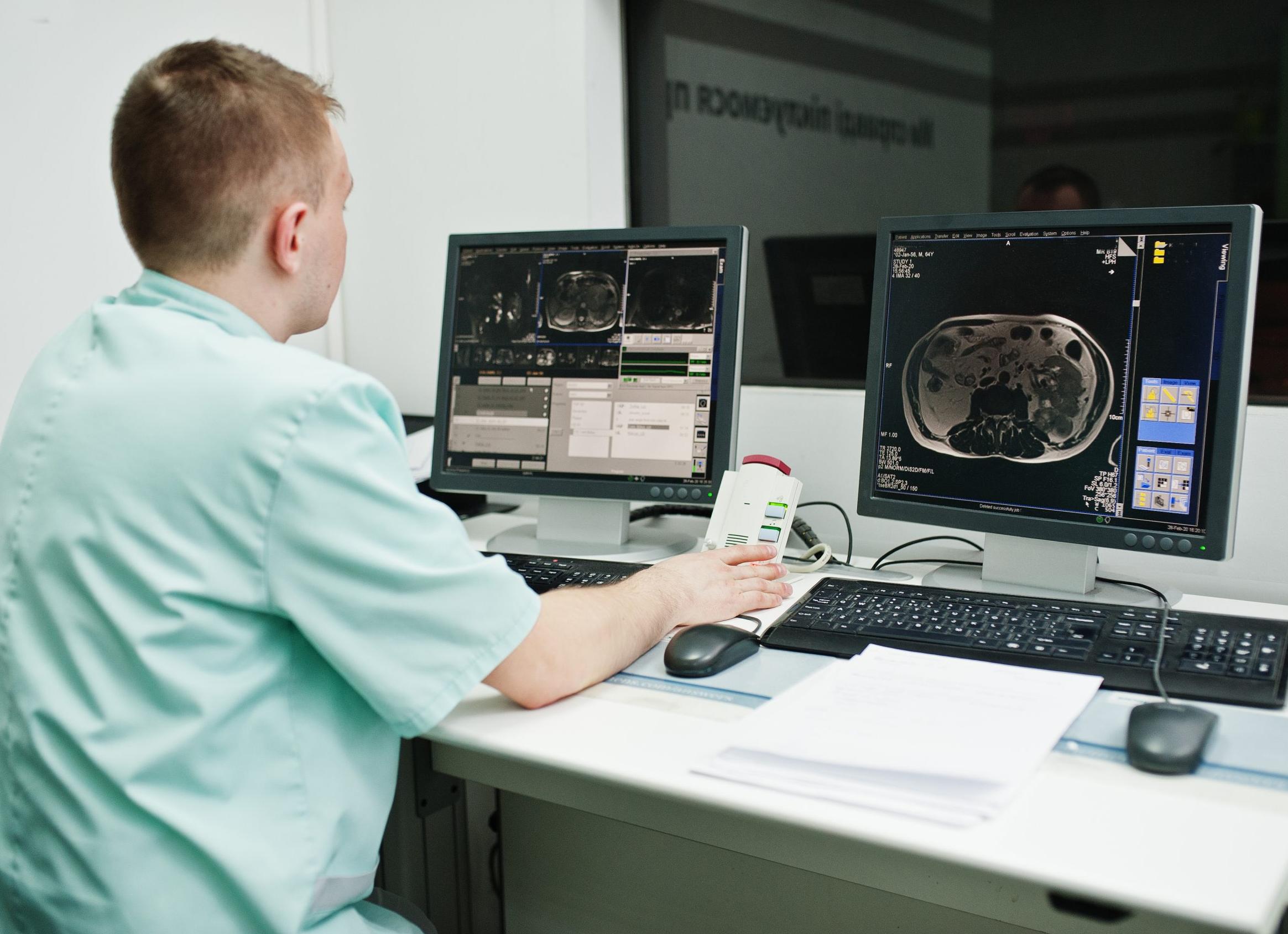 Что лучше мрт или кт брюшной полости Что лучше мрт или кт брюшной полости